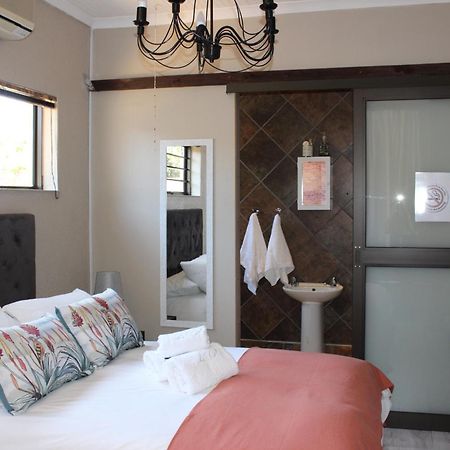 Amru Guesthouse B&B Brackenfell Δωμάτιο φωτογραφία